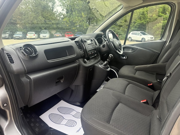 Used Vauxhall Vivaro 2019 for sale - 76258943: Photo 10