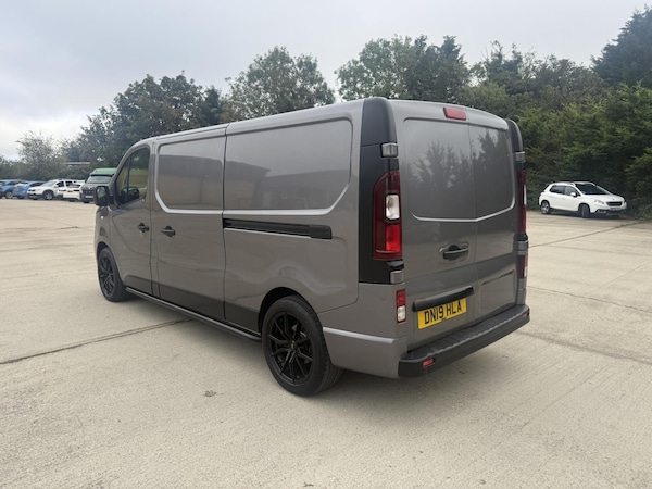 Used Vauxhall Vivaro 2019 for sale - 76258943: Photo 5