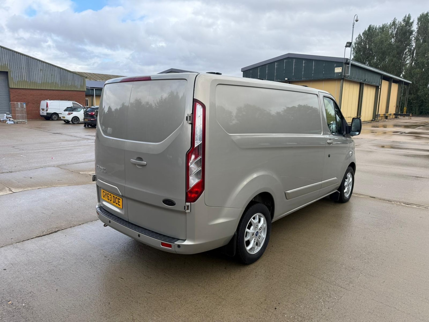 Used Ford Transit Custom 2013 for sale - 76074214: Photo 4