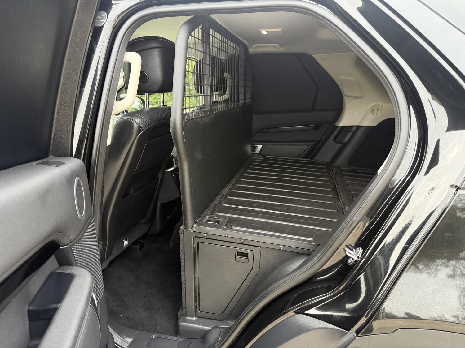 Used Land Rover Discovery 2021 for sale - 77965473: Photo 12