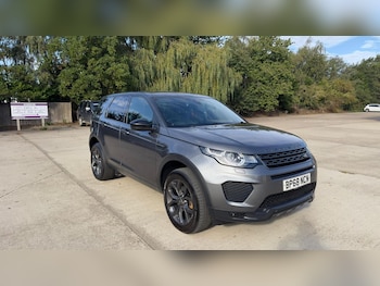 Used Land Rover Discovery Sport 2019 for sale - 76688478: Photo