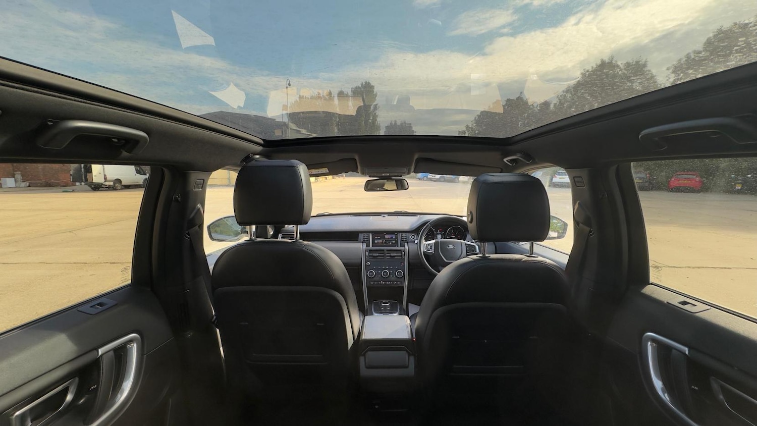 Used Land Rover Discovery Sport 2019 for sale - 76688478: Photo 9