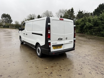 Used Vauxhall Vivaro 2018 for sale - 76591705: Photo