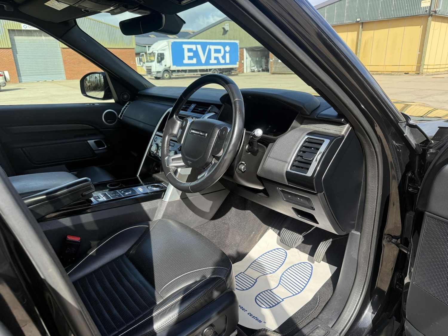 Used Land Rover Discovery 2020 for sale - 78060577: Photo 5