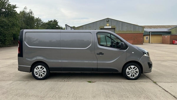 Used Vauxhall Vivaro 2018 for sale - 75295774: Photo 5
