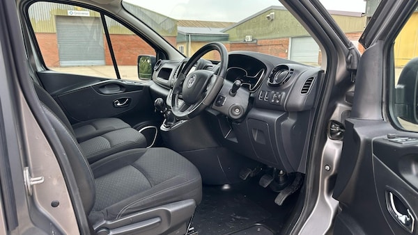 Used Vauxhall Vivaro 2018 for sale - 75295774: Photo 7