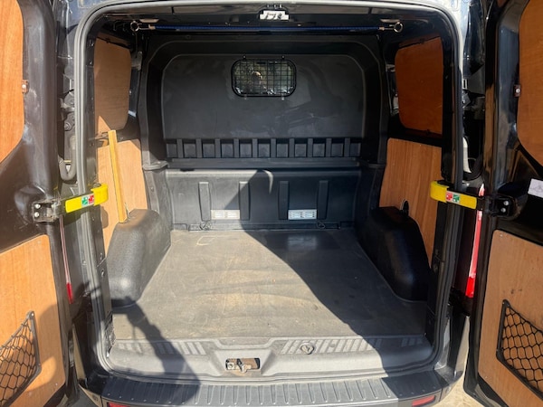 Used Ford Transit Custom 2015 for sale - 76250895: Photo 10