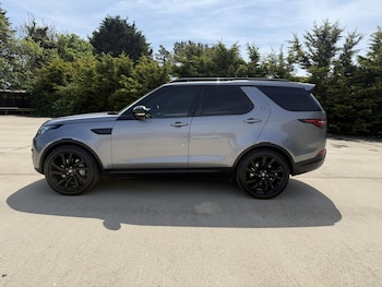 Used Land Rover Discovery 2019 for sale - 78535019: Photo