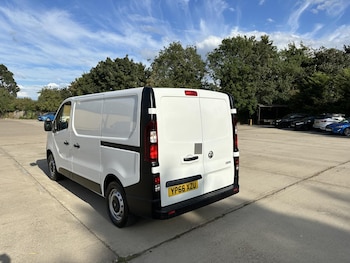 Used Vauxhall Vivaro 2016 for sale - 79436616: Photo