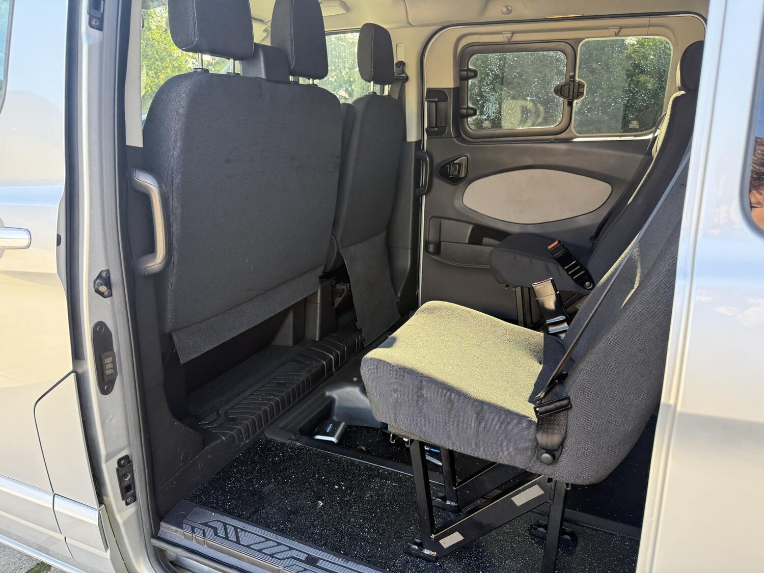 Used Ford Tourneo Custom 2017 for sale - 76359001: Photo 12