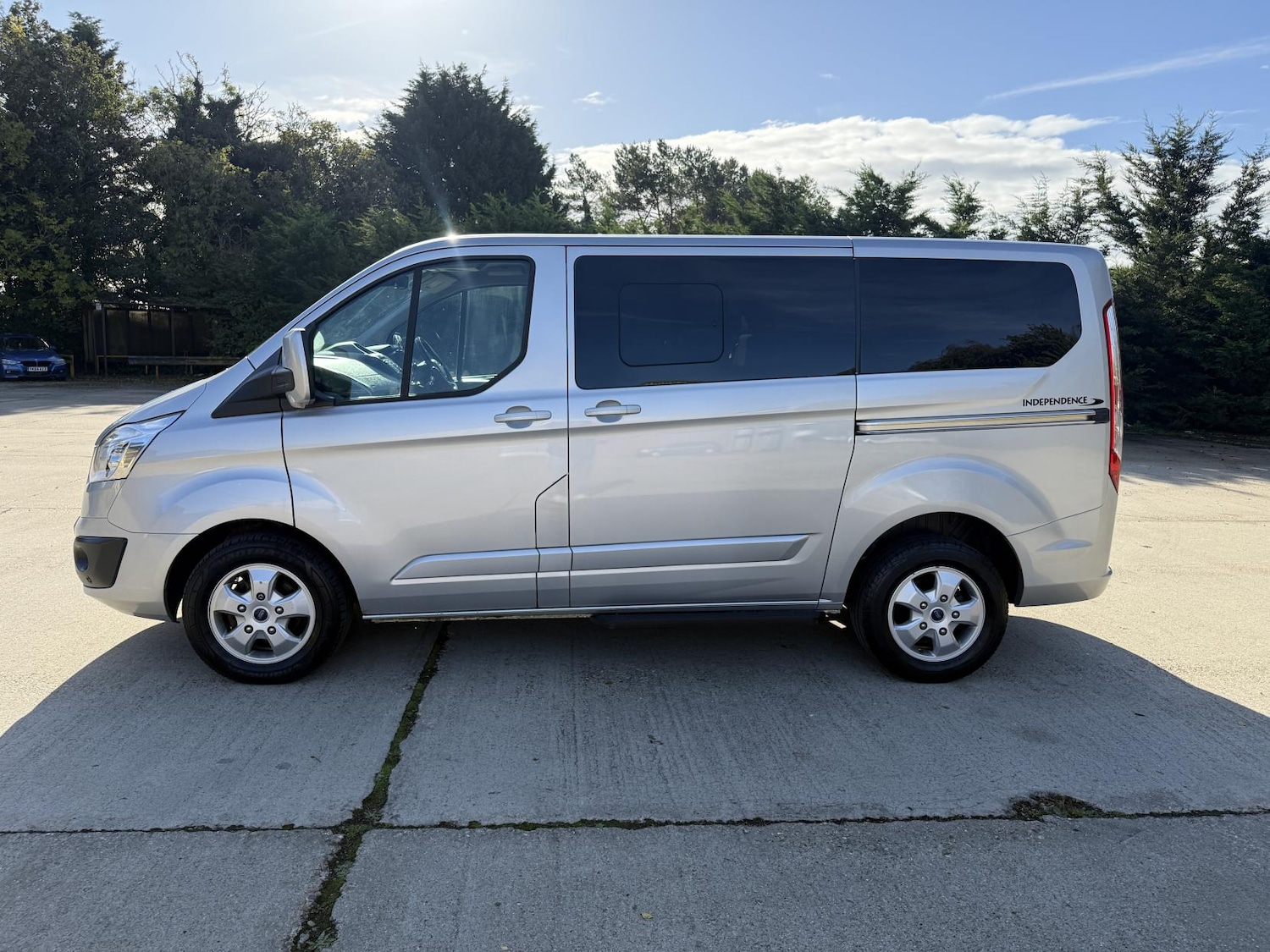 Used Ford Tourneo Custom 2017 for sale - 76359001: Photo 4