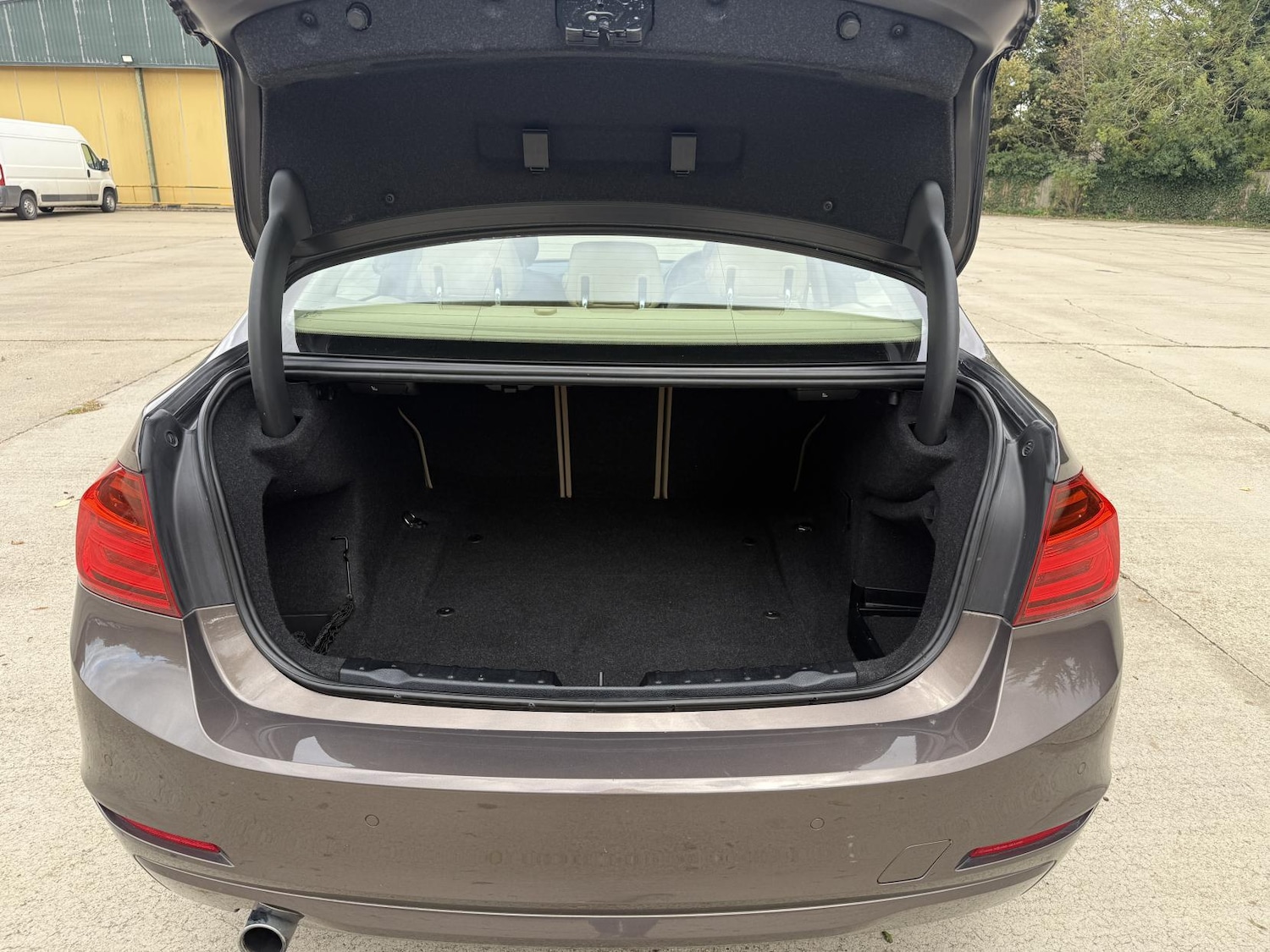 Used BMW 3 Series 2013 for sale - 76381515: Photo 14