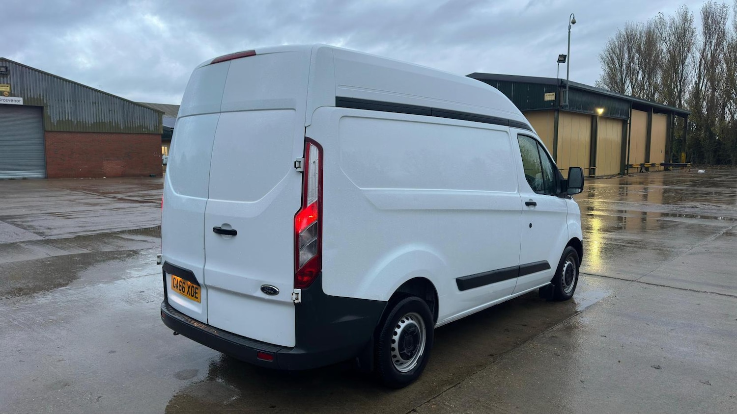 Used Ford Transit Custom 2017 for sale - 76637636: Photo 3