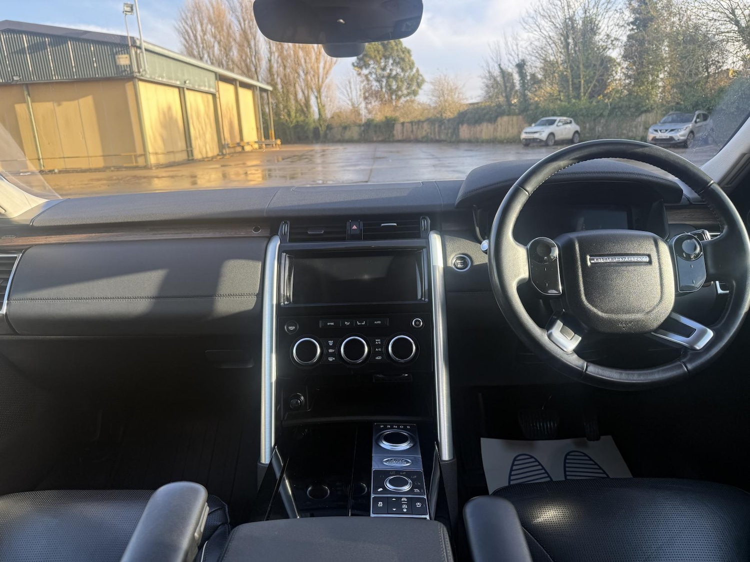 Used Land Rover Discovery 2019 for sale - 76847351: Photo 9