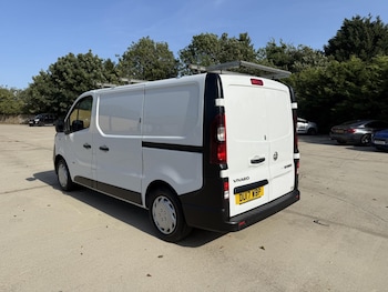 Used Vauxhall Vivaro 2017 for sale - 79318429: Photo