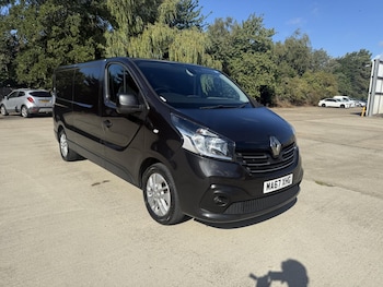 Used Renault Trafic 2017 for sale - 75953741: Photo