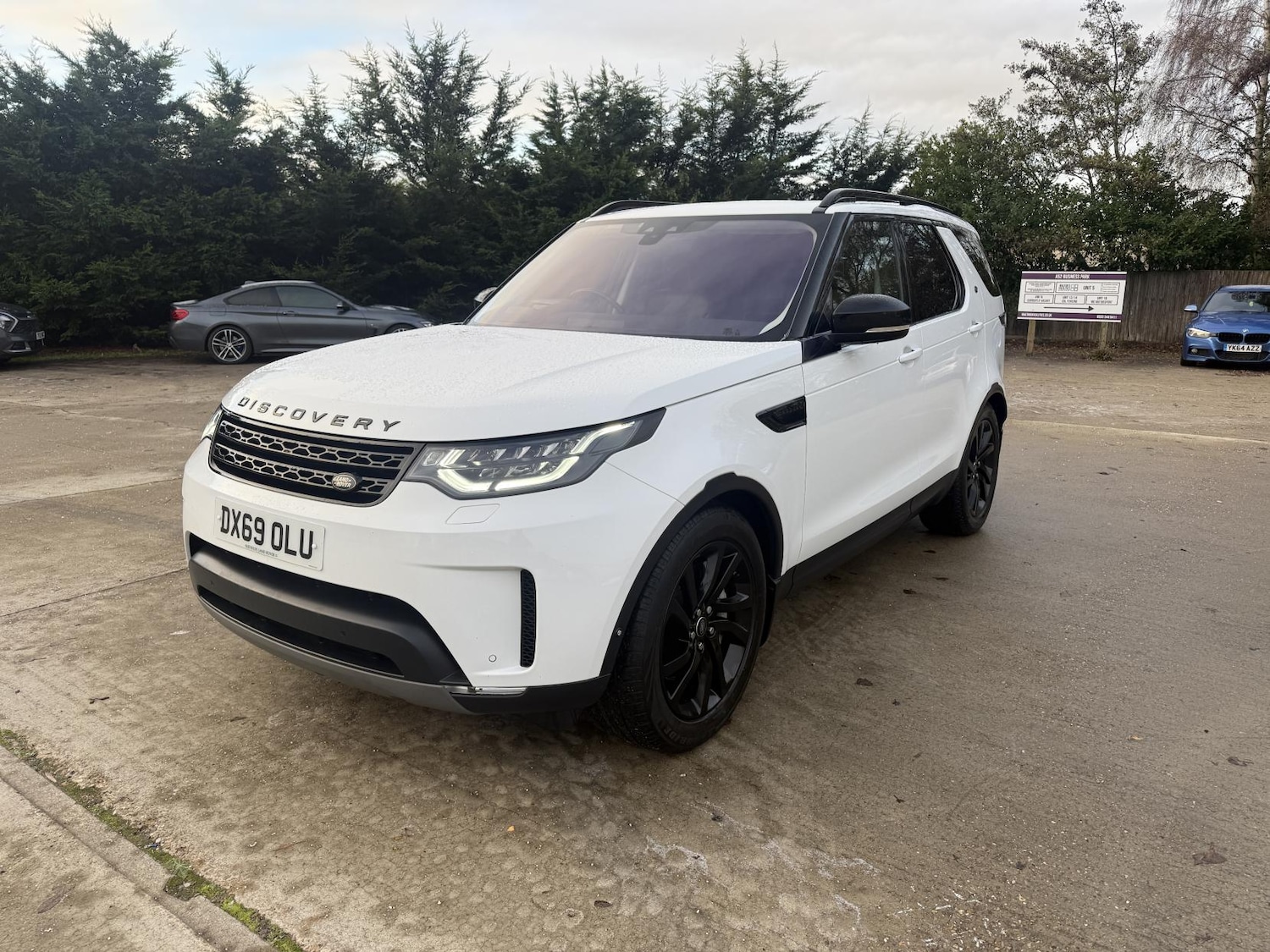 Used Land Rover Discovery 2019 for sale - 77864755: Photo 3