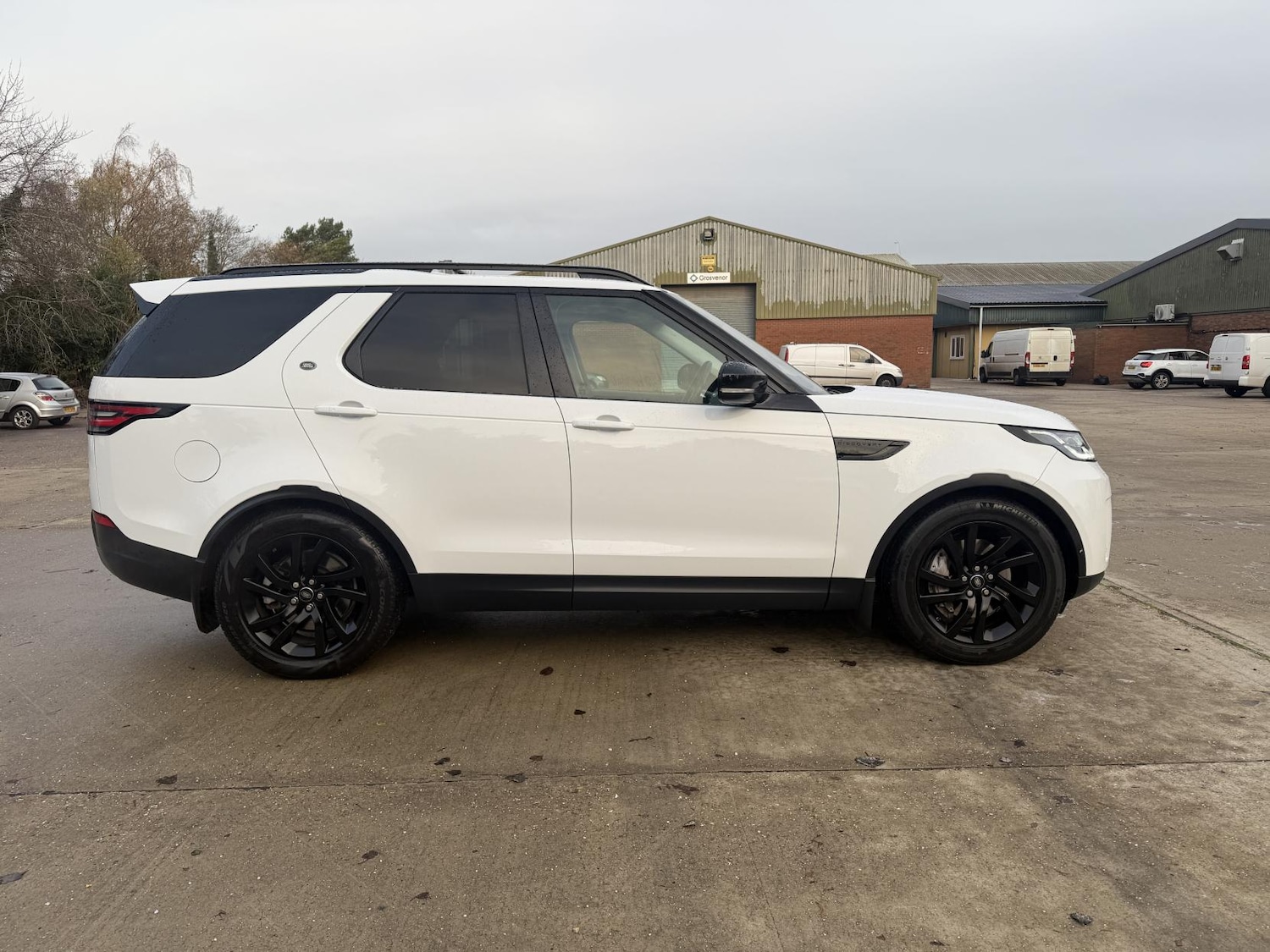 Used Land Rover Discovery 2019 for sale - 77864755: Photo 8
