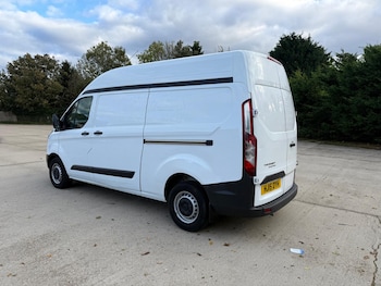 Ford - Transit Custom