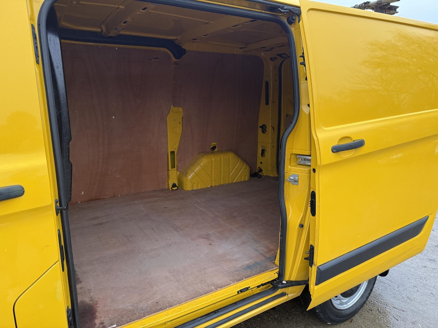 Used Ford Transit Custom 2014 for sale - 76927511: Photo 10