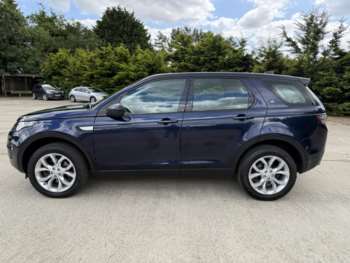 Used Land Rover Discovery Sport 2016 for sale - 74832562: Photo