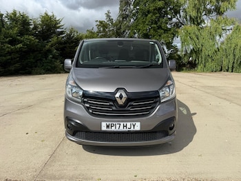 Used Renault Trafic 2017 for sale - 79327657: Photo