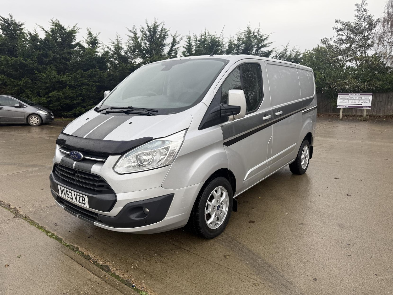 Used Ford Transit Custom 2013 for sale - 76637638: Photo 2