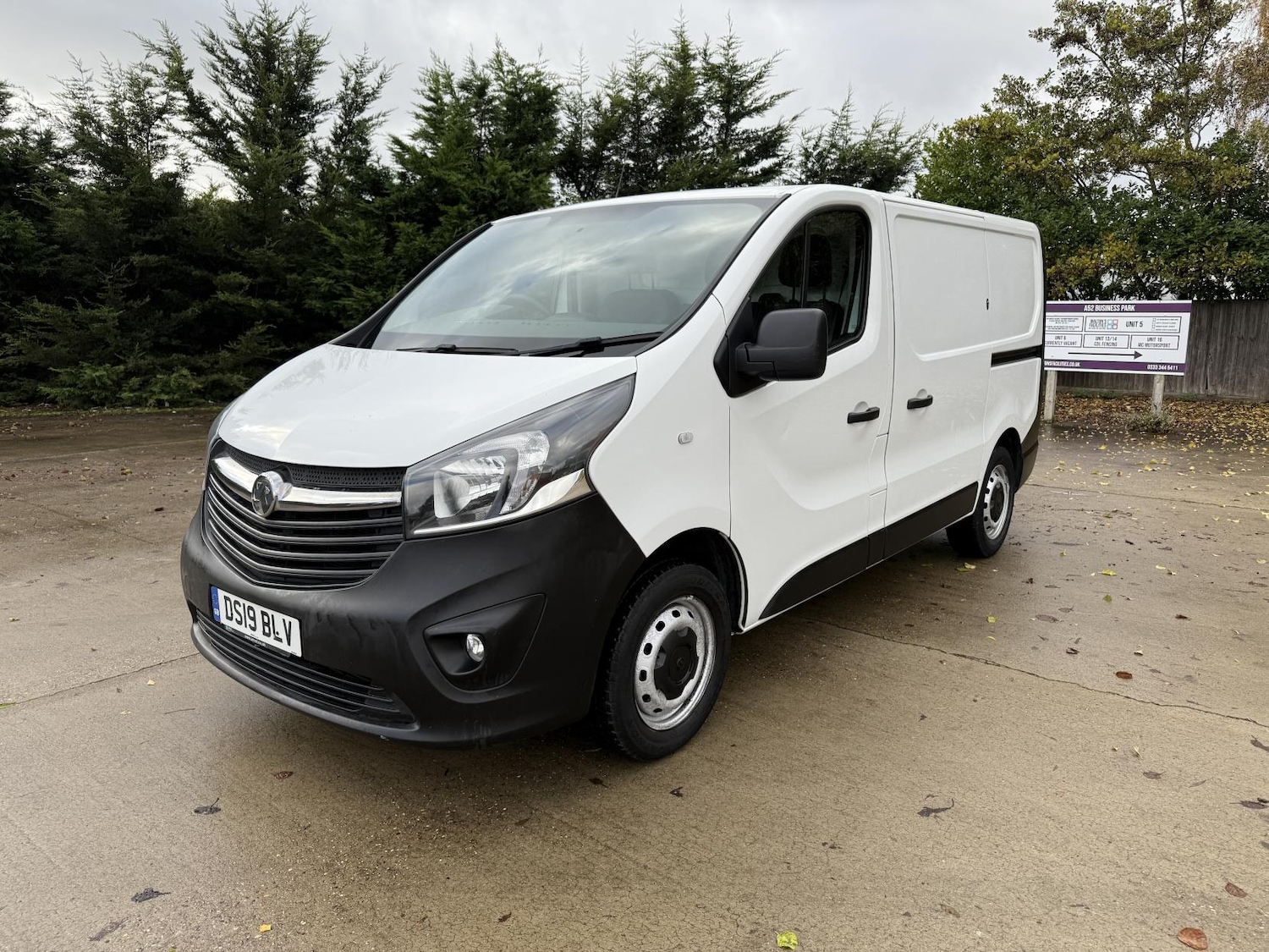 Used Vauxhall Vivaro 2019 for sale - 76526556: Photo 2