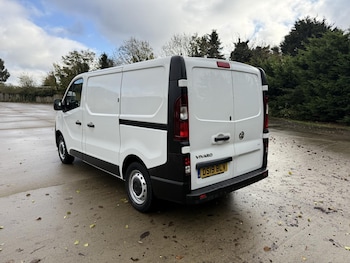 Used Vauxhall Vivaro 2019 for sale - 76526556: Photo