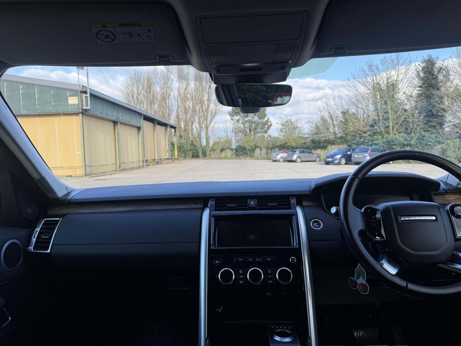 Used Land Rover Discovery 2019 for sale - 78085654: Photo 10