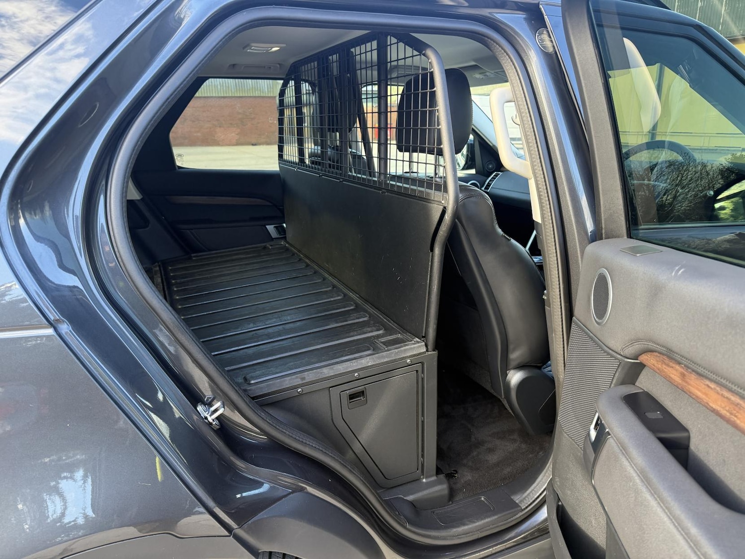 Used Land Rover Discovery 2019 for sale - 78085654: Photo 13