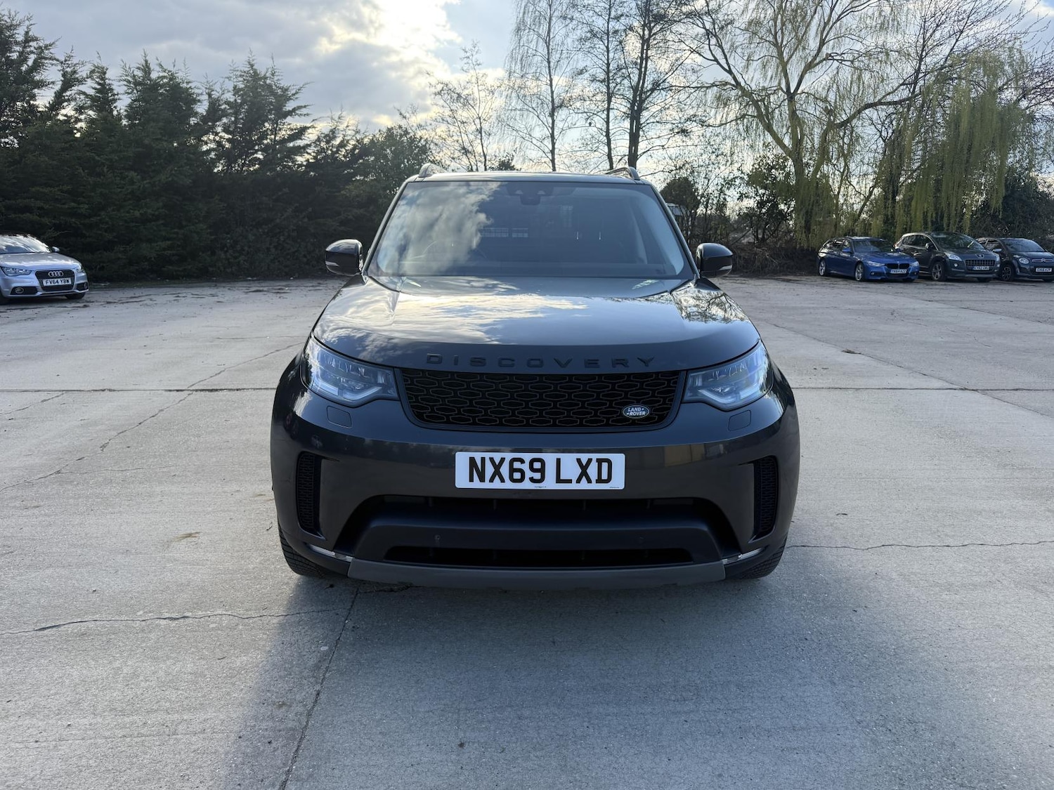 Used Land Rover Discovery 2019 for sale - 78085654: Photo 2