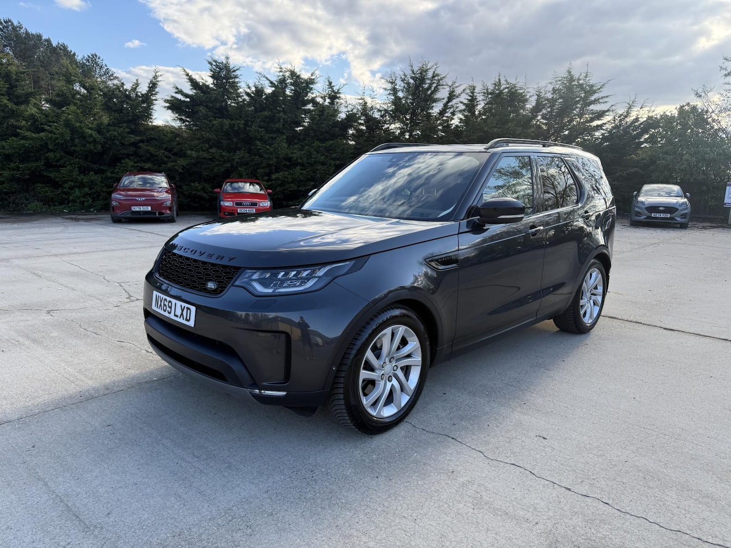 Used Land Rover Discovery 2019 for sale - 78085654: Photo 3