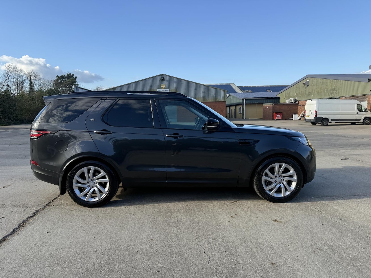 Used Land Rover Discovery 2019 for sale - 78085654: Photo 8