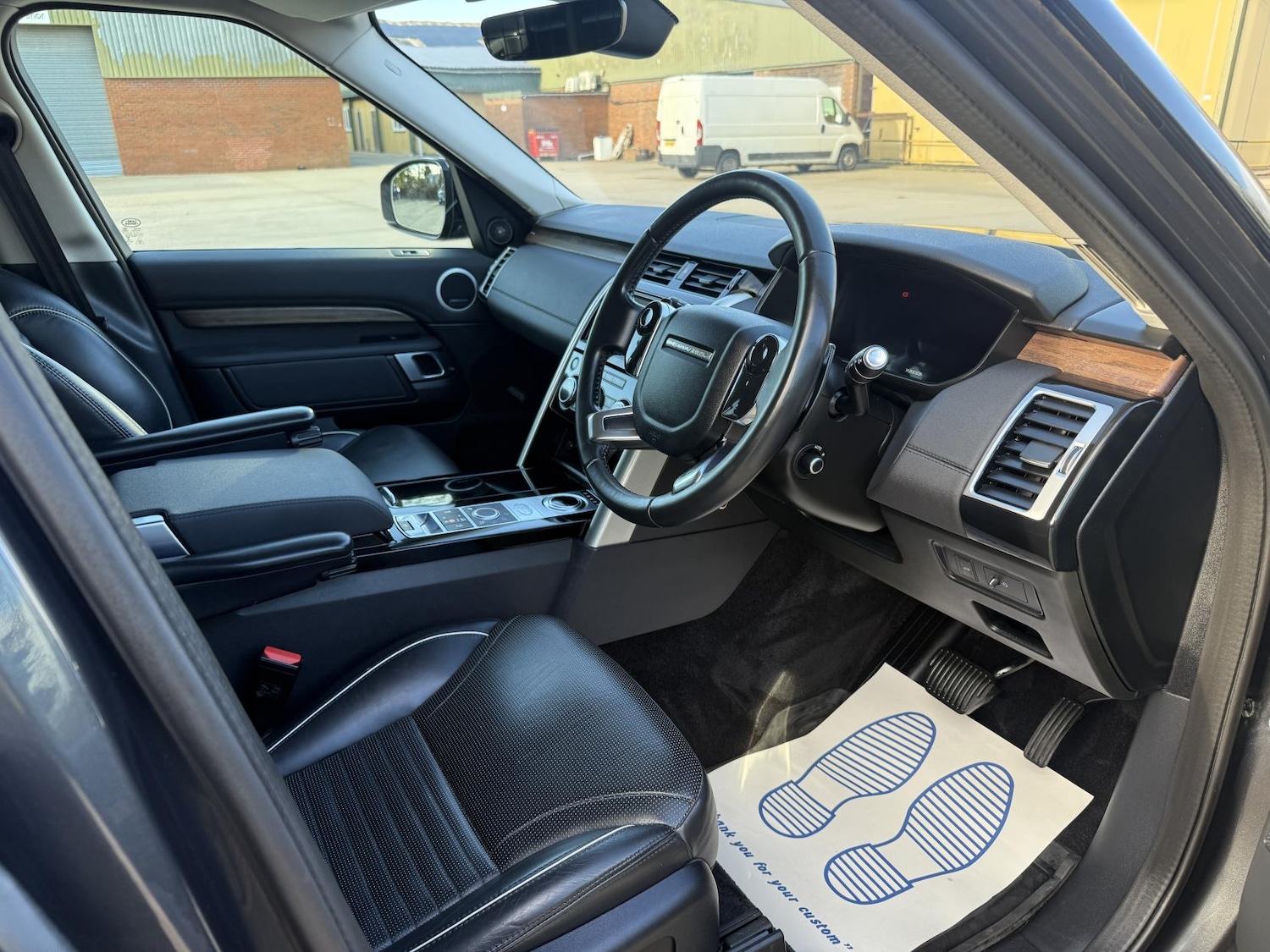 Used Land Rover Discovery 2019 for sale - 78085654: Photo 9