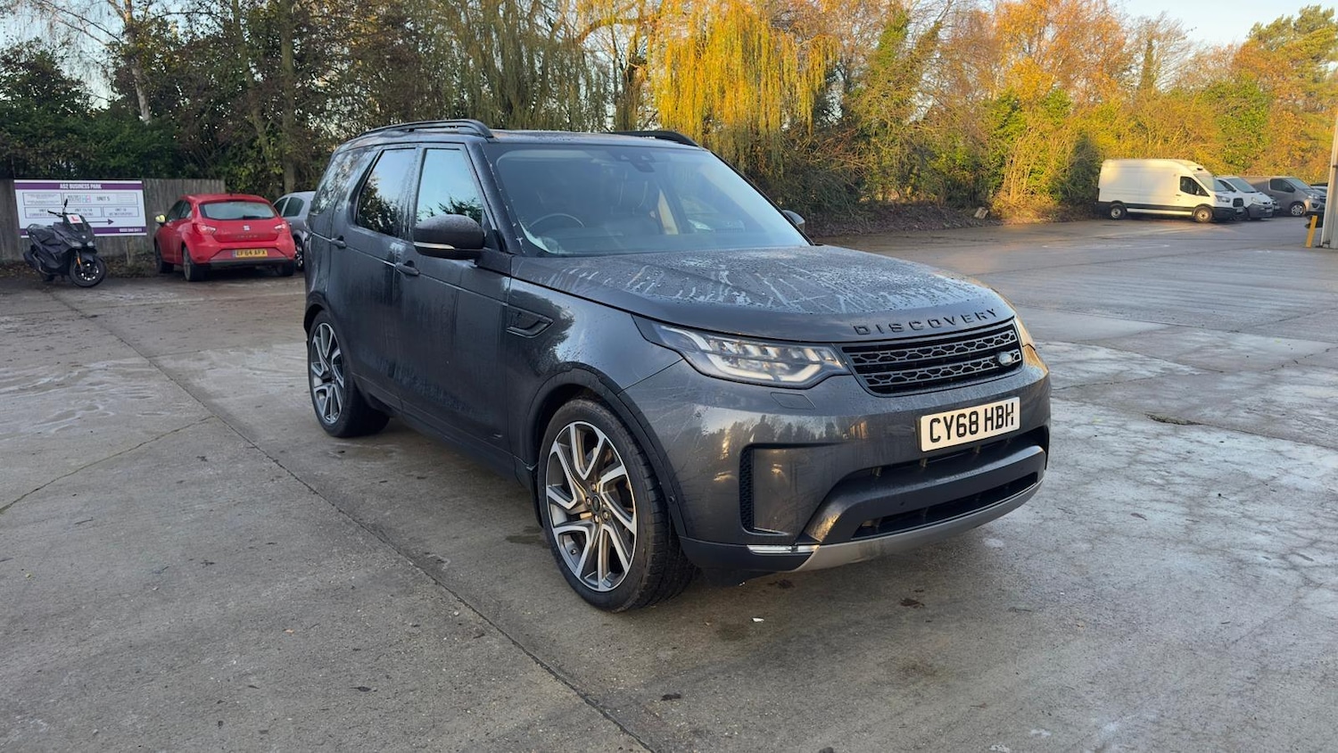 Used Land Rover Discovery 2018 for sale - 76706326: Photo 1