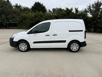 Used Citroen Berlingo 2017 for sale - 79258615: Photo