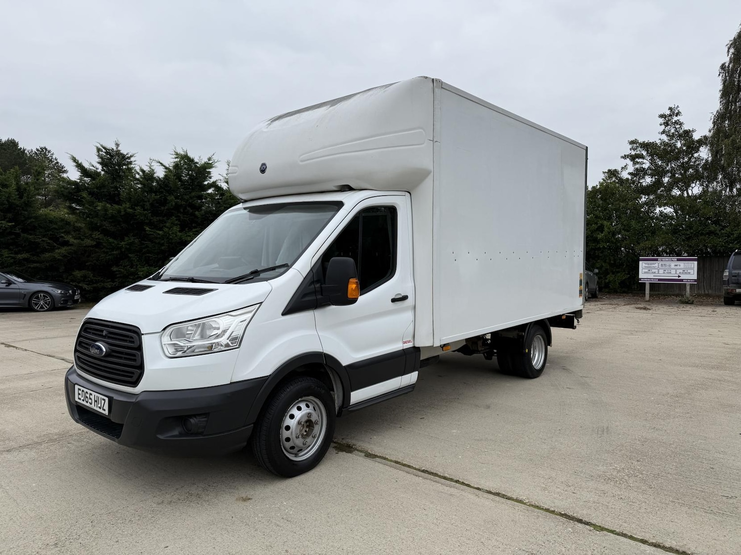 Used Ford Transit 2015 for sale - 76306115: Photo 3