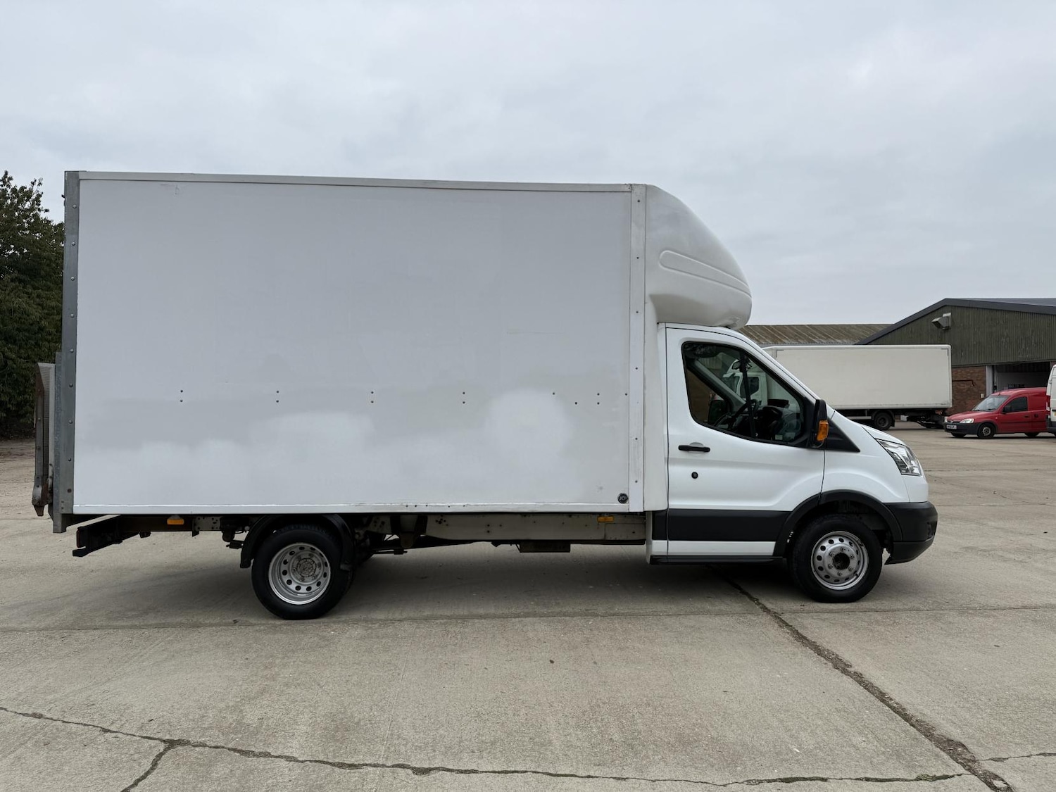 Used Ford Transit 2015 for sale - 76306115: Photo 8