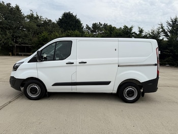 Used Ford Transit Custom 2017 for sale - 75551570: Photo