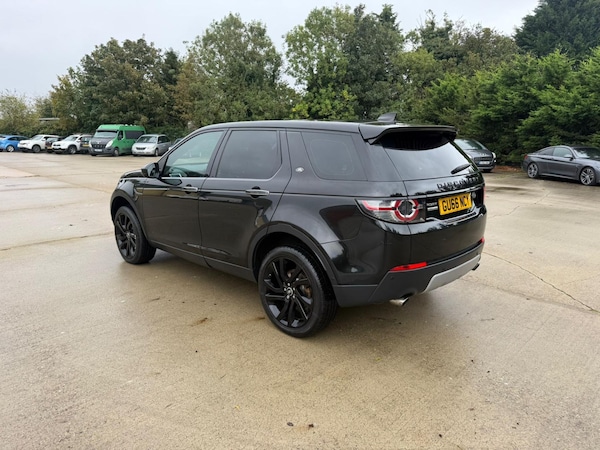 Used Land Rover Discovery Sport 2016 for sale - 76310096: Photo 4