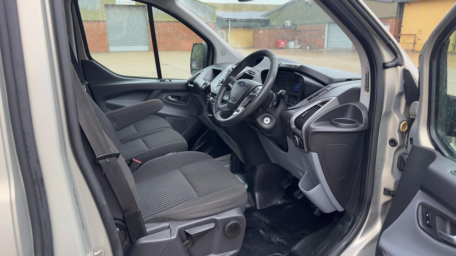 Used Ford Transit Custom 2013 for sale - 76131381: Photo 5