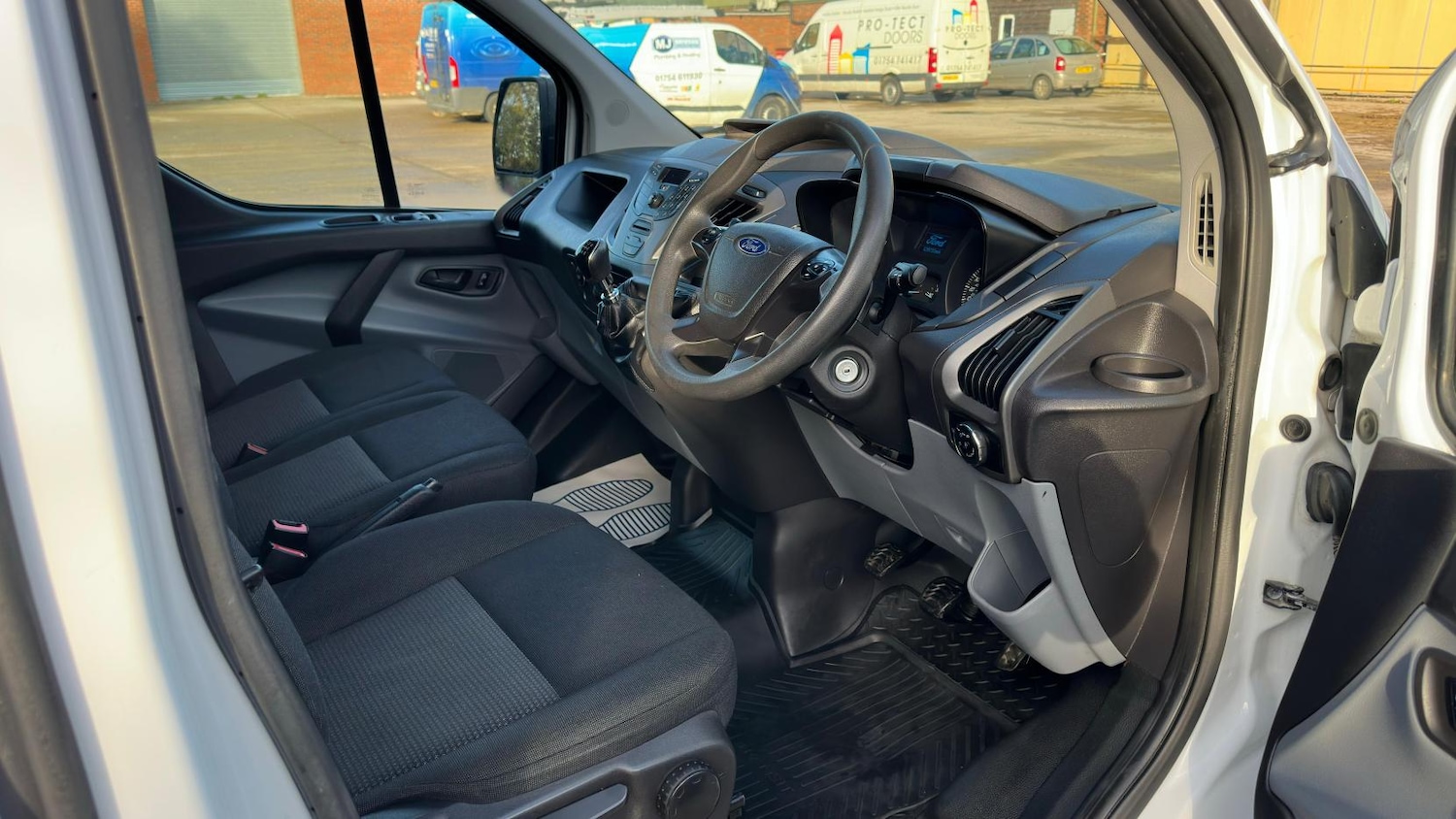 Used Ford Transit Custom 2016 for sale - 76611573: Photo 7