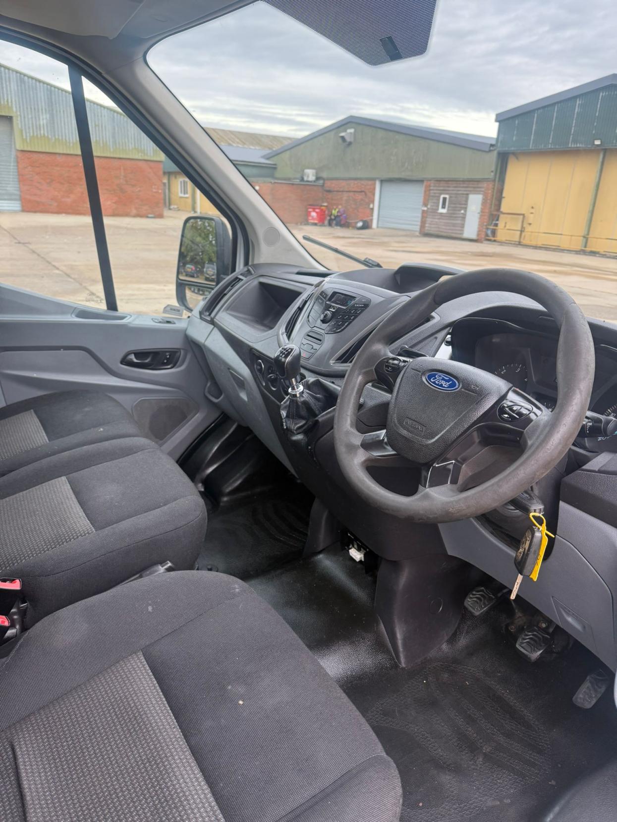 Used Ford Transit 2016 for sale - 76526550: Photo 6