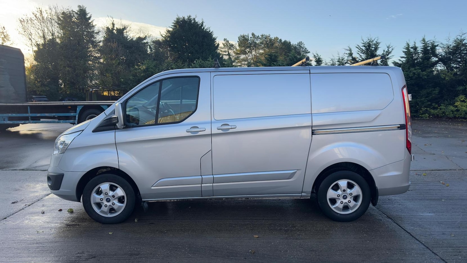 Used Ford Transit Custom 2017 for sale - 76536999: Photo 6