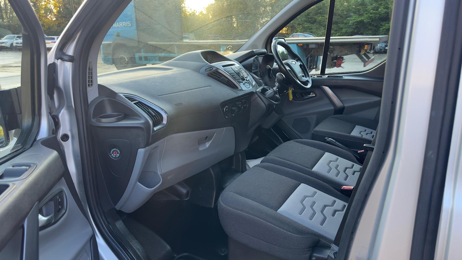 Used Ford Transit Custom 2017 for sale - 76536999: Photo 8