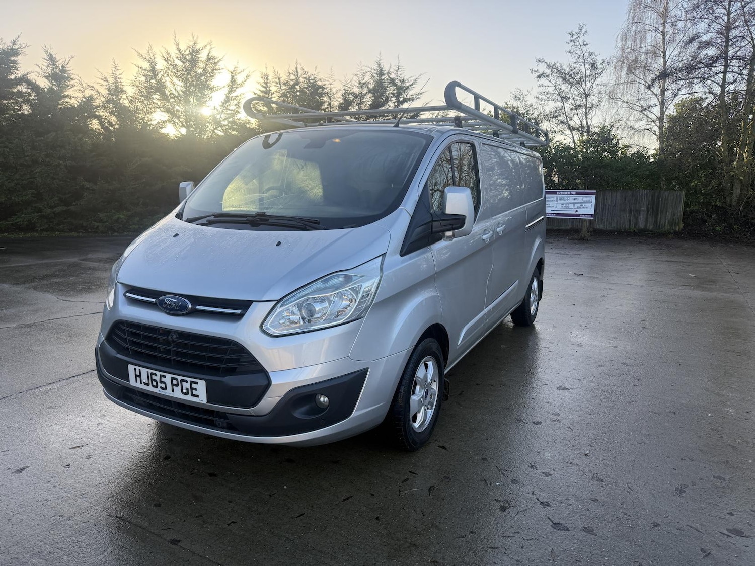 Used Ford Transit Custom 2015 for sale - 77020820: Photo 2