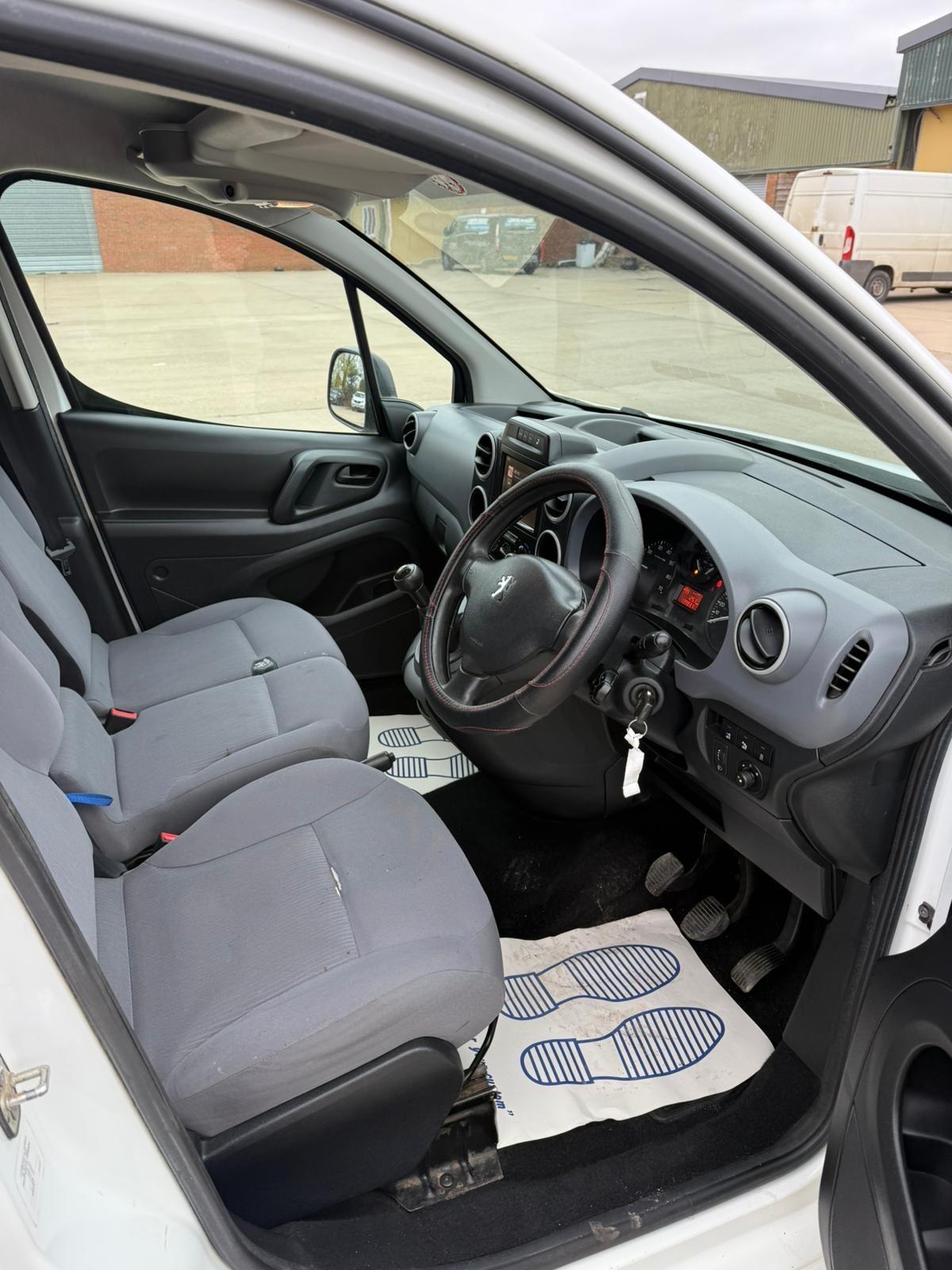 Used Peugeot Partner 2015 for sale - 77851800: Photo 5