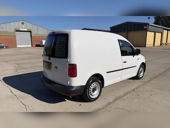 Used Volkswagen Caddy 2016 for sale - 76121209: Photo