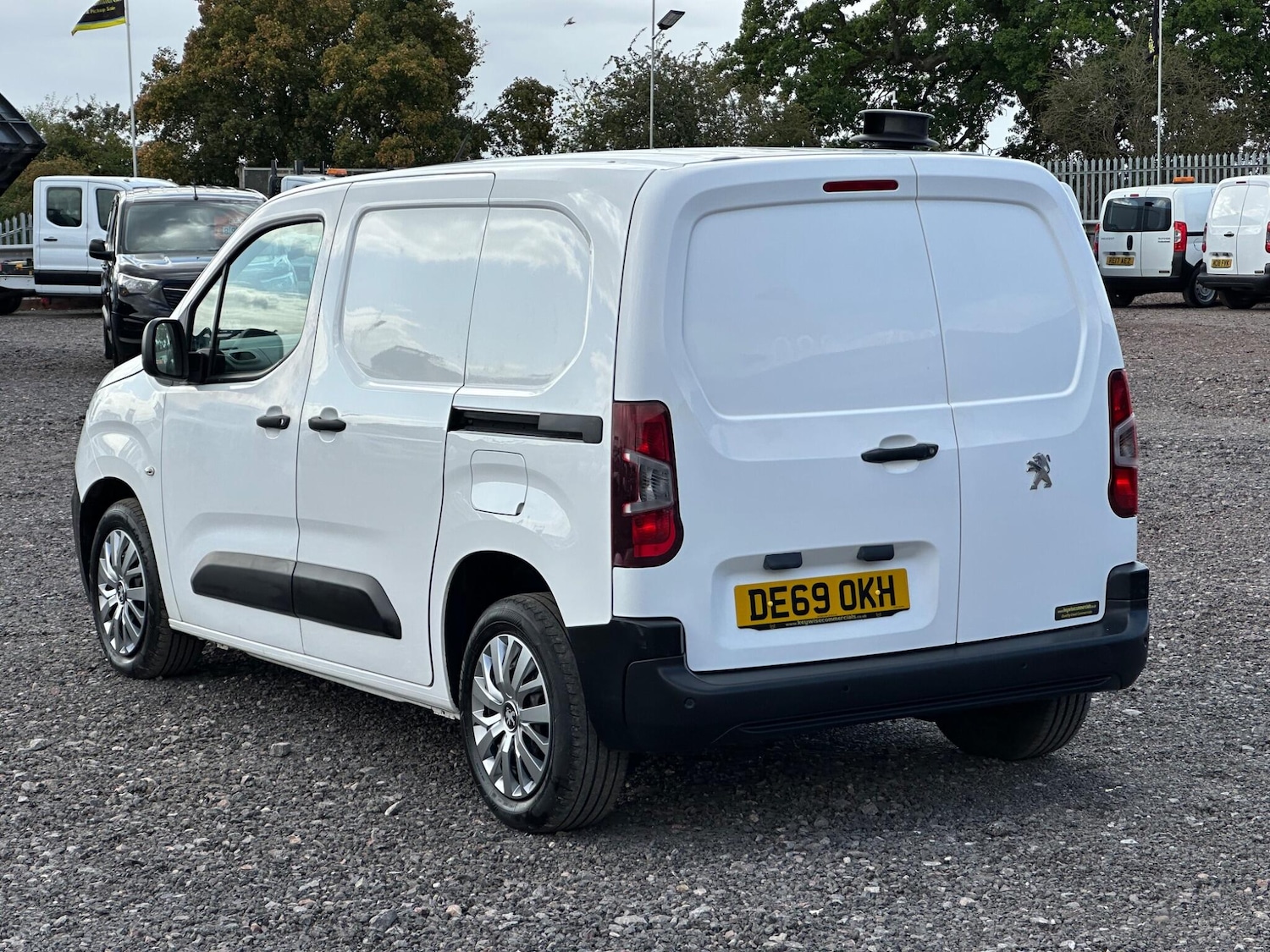 Used Peugeot Partner 2020 for sale - 76689222: Photo 6